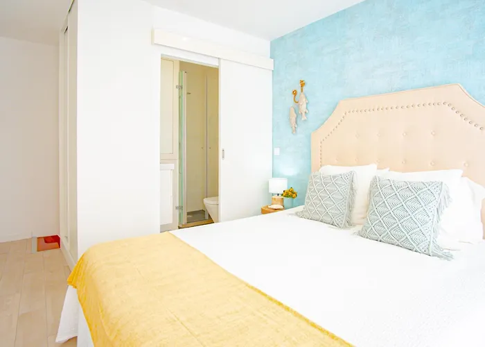 Iris - Dream Semesterbostad *